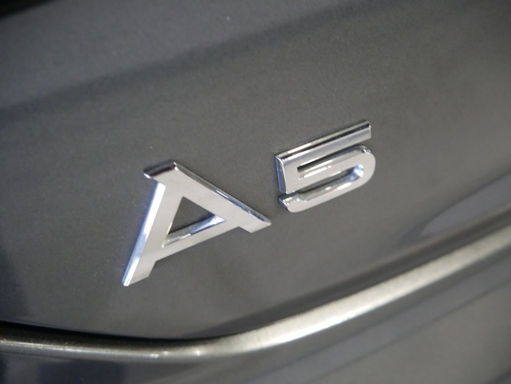 Thumbnail: 2023 Audi A5 - 9