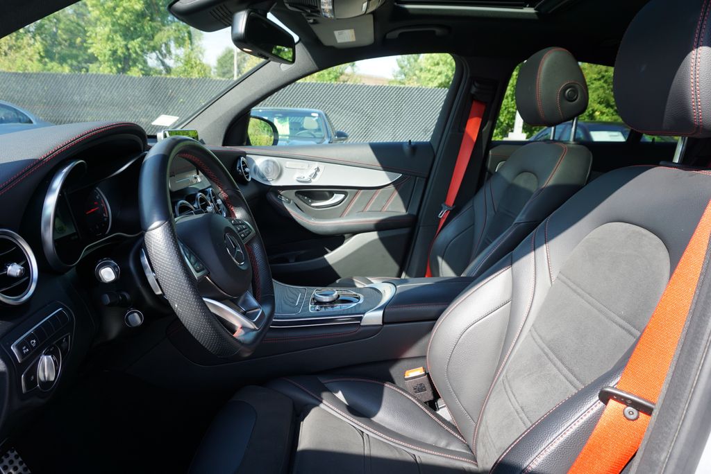 Thumbnail: 2019 Mercedes-Benz GLC - 6
