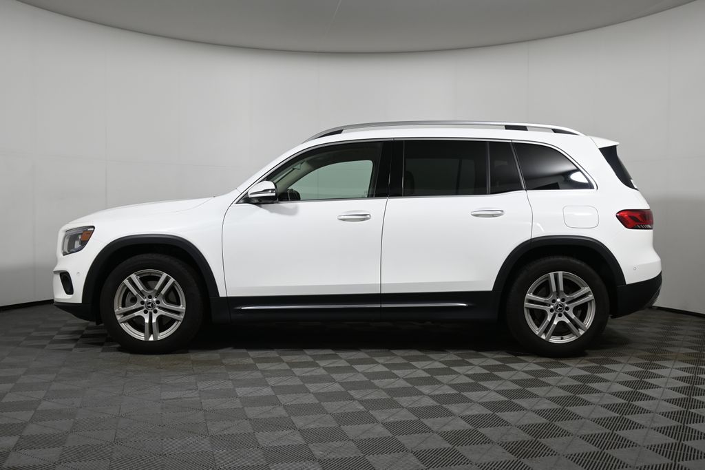 Thumbnail: 2020 Mercedes-Benz GLB - 2