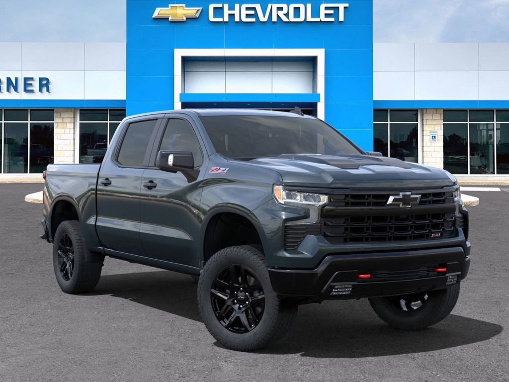 2025 Chevrolet Silverado 1500 LT Trail Boss 7