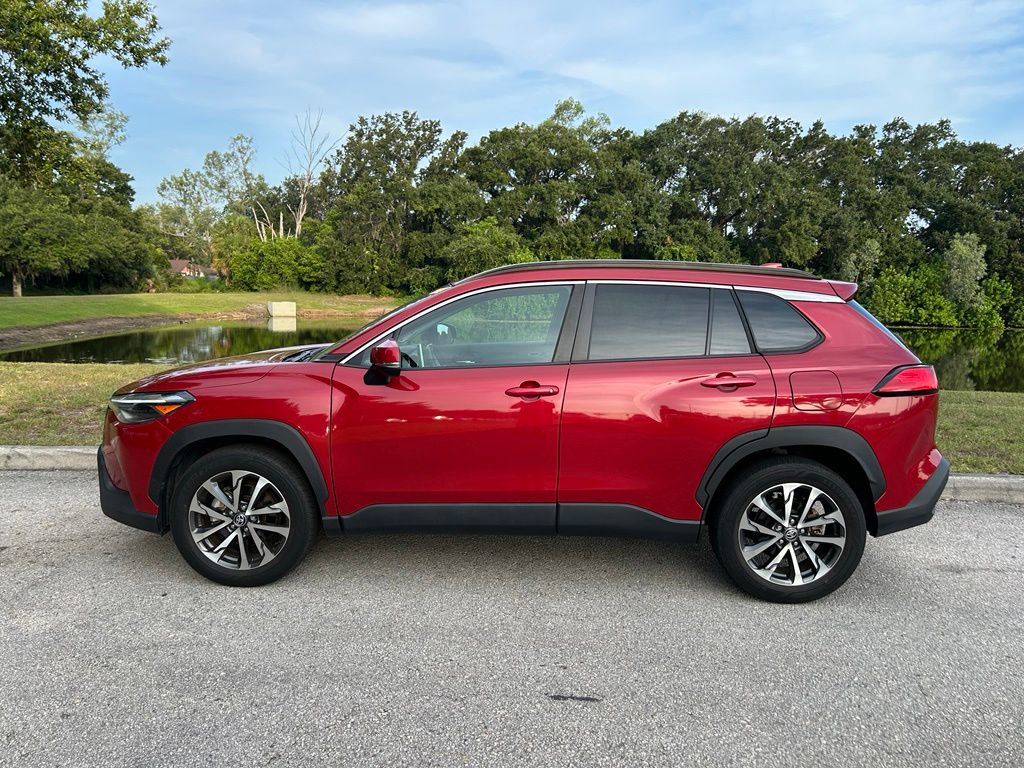 Thumbnail: 2023 Toyota Corolla Cross - 3