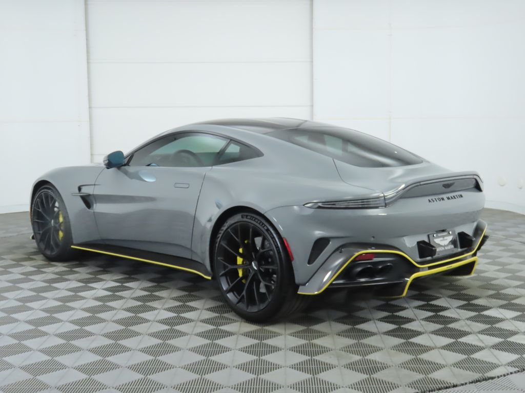Thumbnail: 2025 Aston Martin Vantage - 7