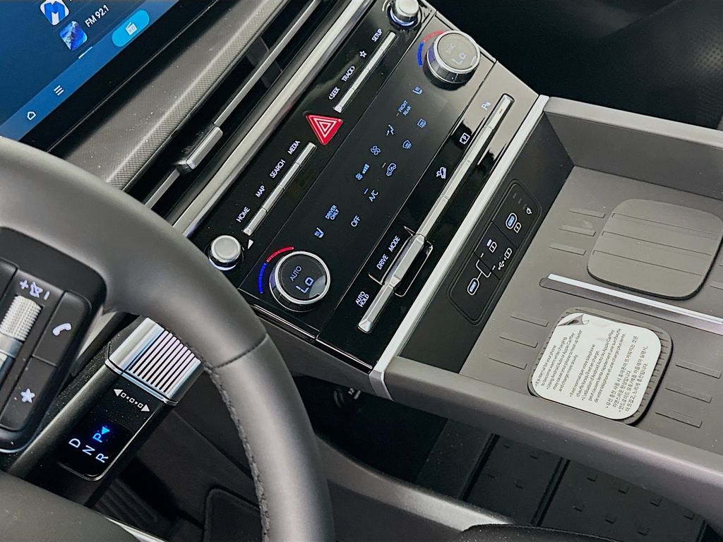 Thumbnail: 2026 Hyundai Santa Fe - 14