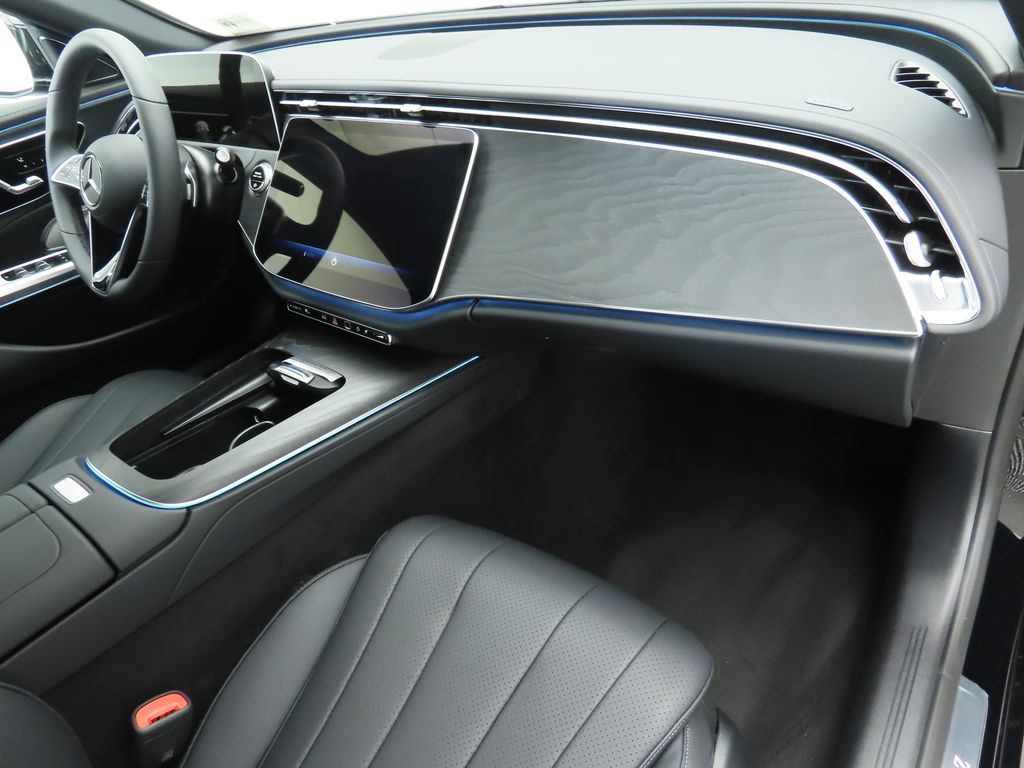 Thumbnail: 2026 Mercedes-Benz E-Class - 17