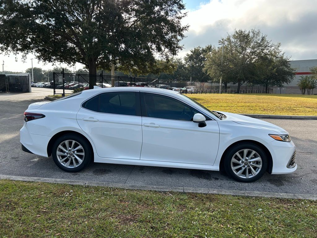 Thumbnail: 2024 Toyota Camry - 6