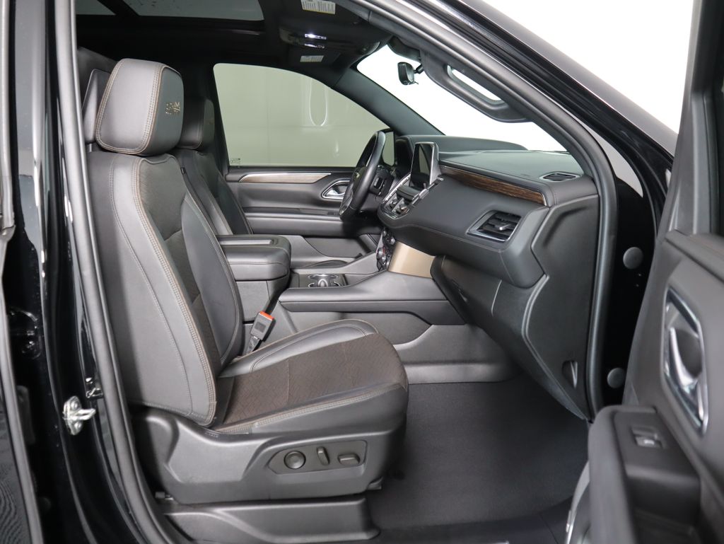 Thumbnail: 2023 Chevrolet Tahoe - 21