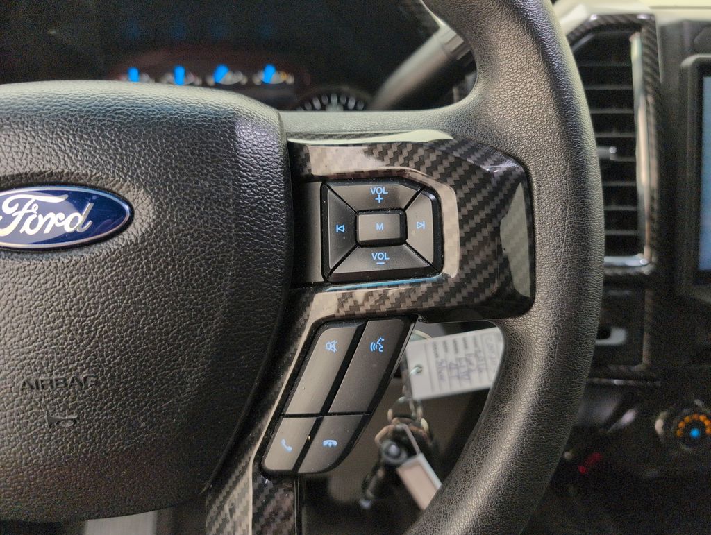 Used 2016 Silver Ford XLT image 35