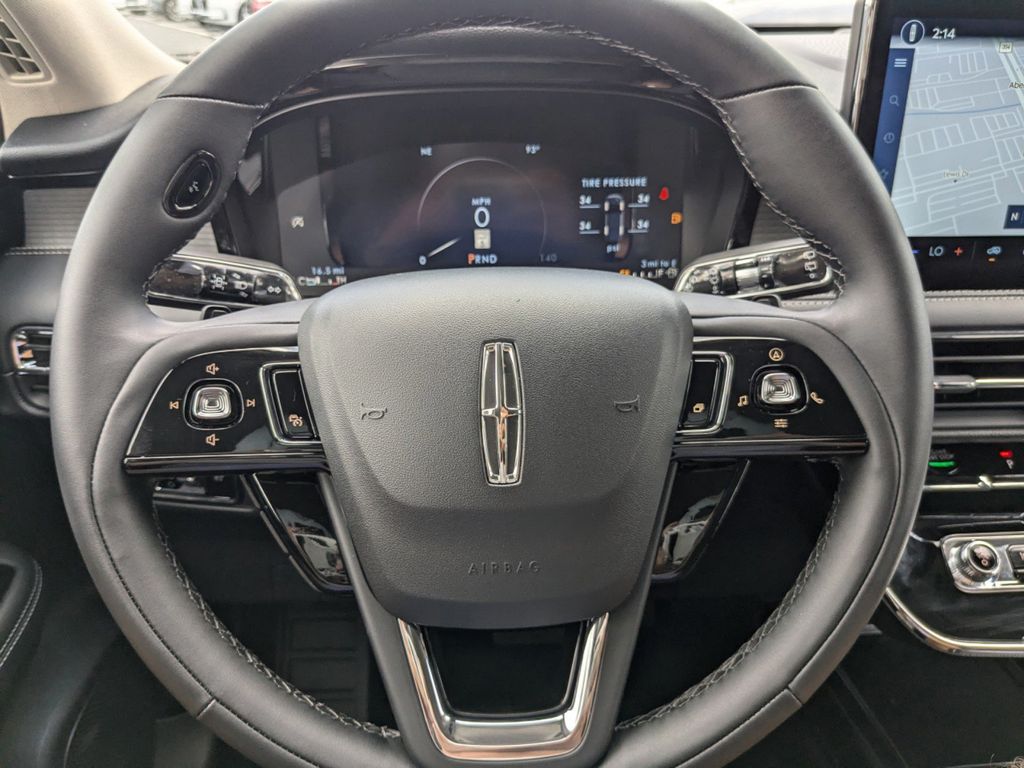 2025 Lincoln Corsair Premiere