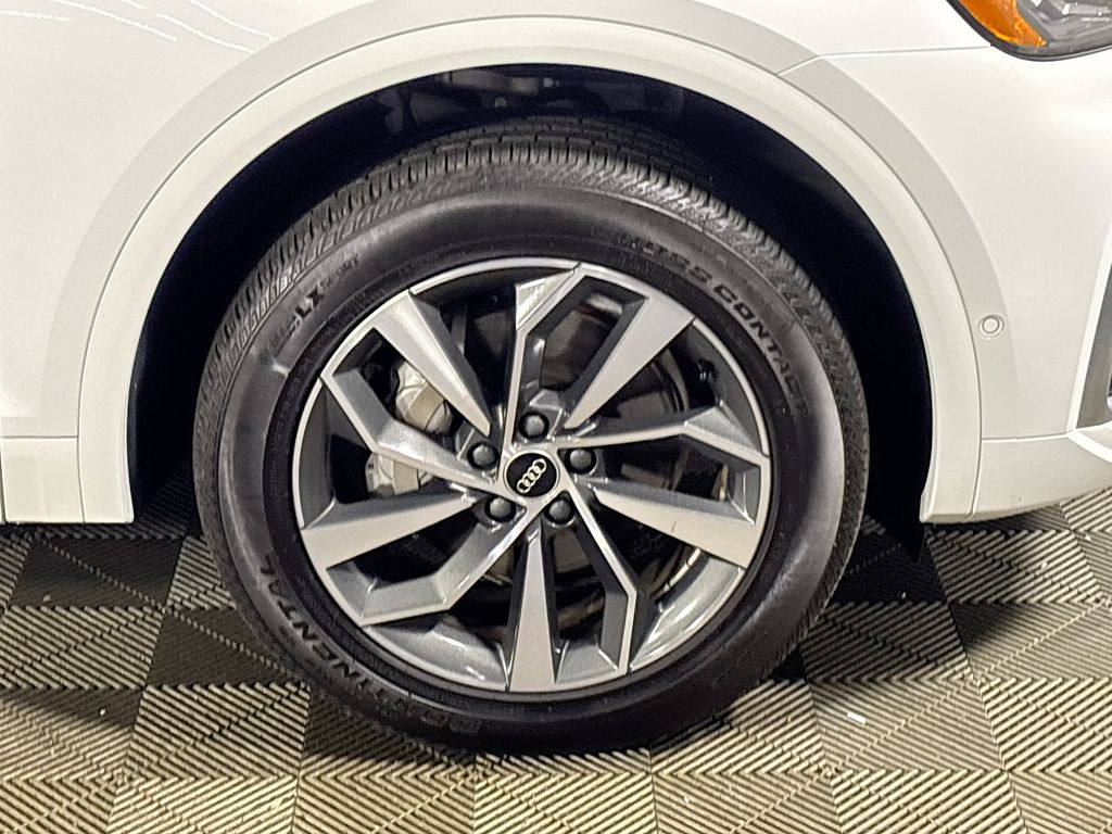 2023 Audi Q5 45 S line Prestige