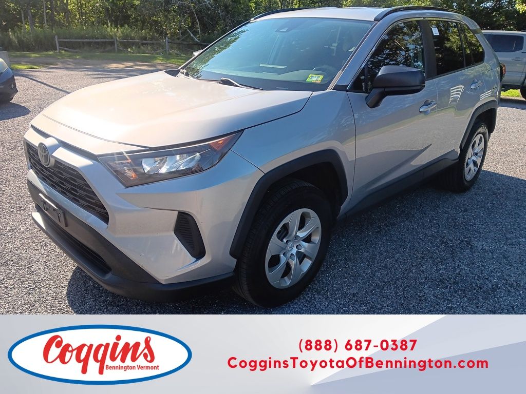 2020 Toyota RAV4 LE AWD photo