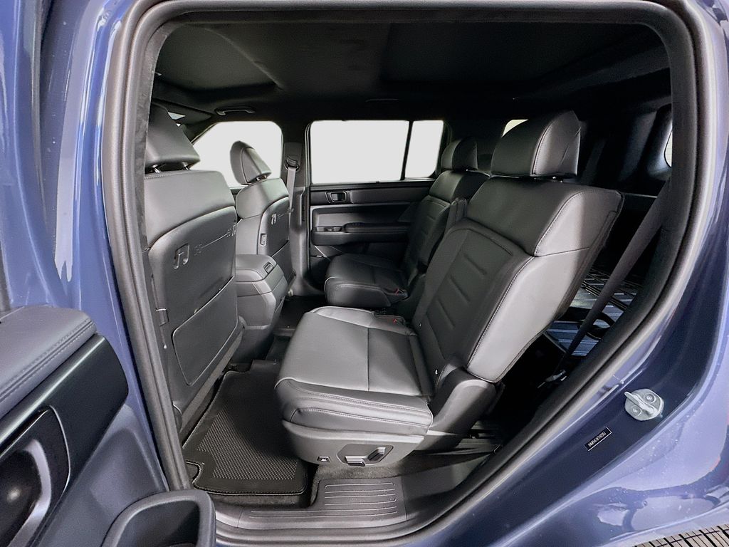 Thumbnail: 2026 Hyundai Santa Fe - 17