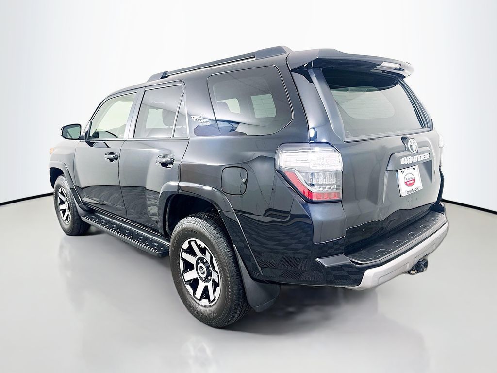 Thumbnail: 2019 Toyota 4Runner - 7