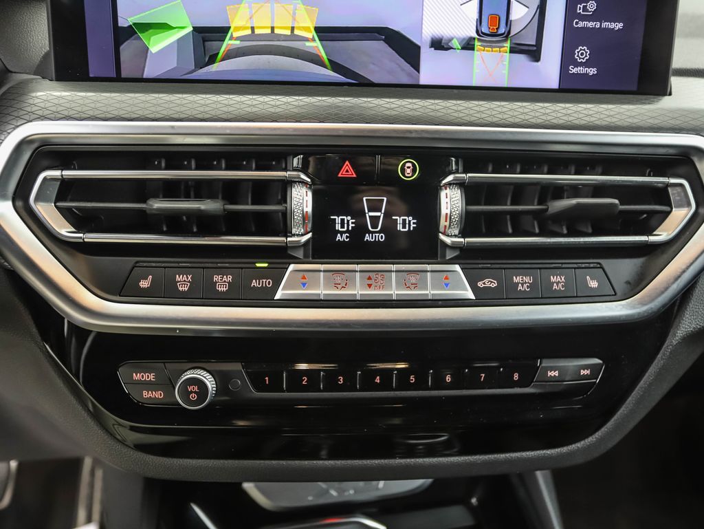 Thumbnail: 2024 BMW X3 - 19