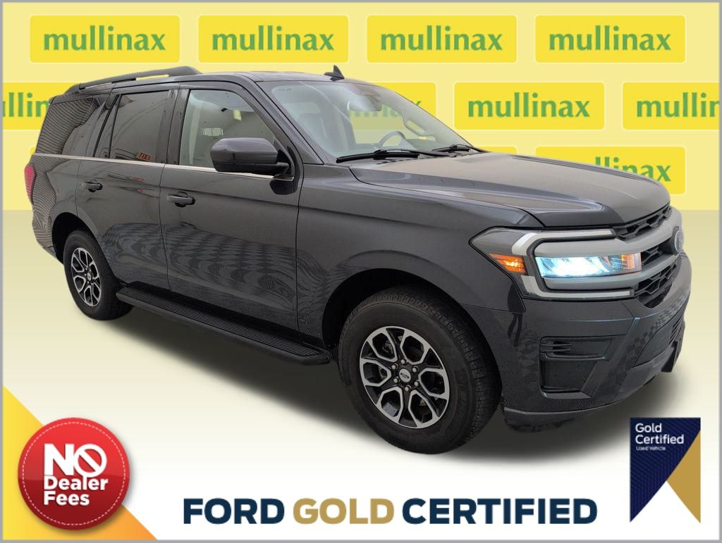 2024 Ford Expedition XLT's photo