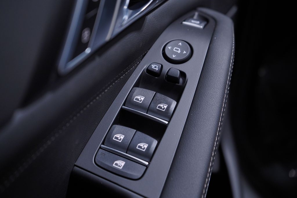 Thumbnail: 2026 BMW X5 - 11