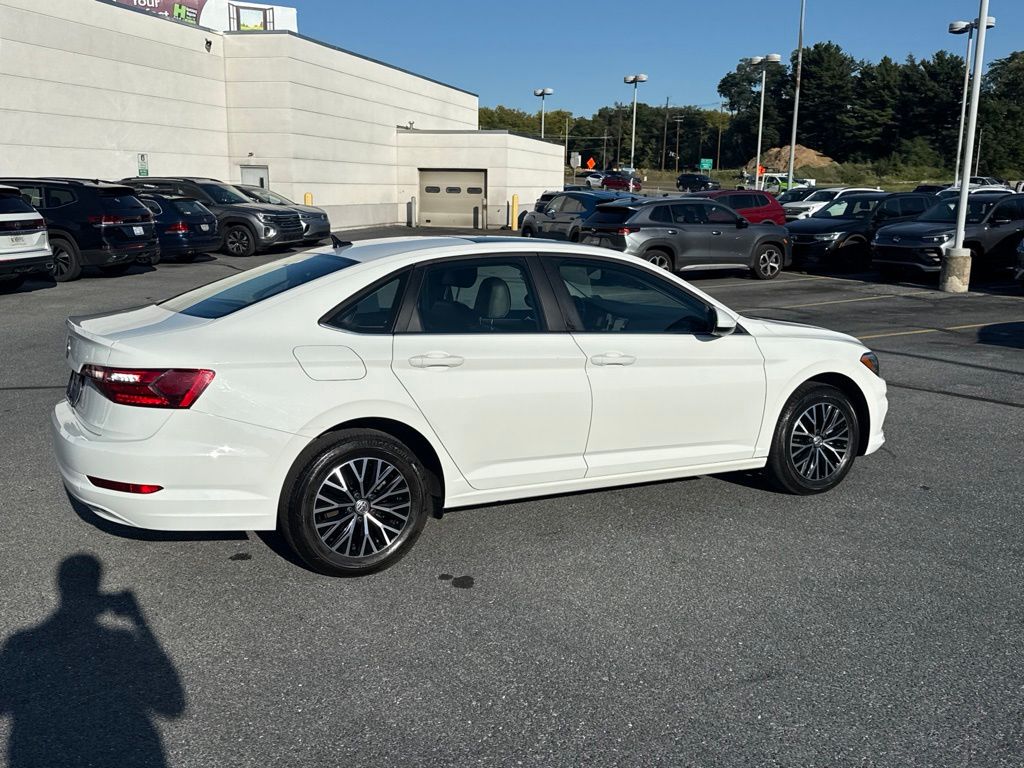 2021 Volkswagen Jetta 1.4T SE White at Bob Ruth Ford