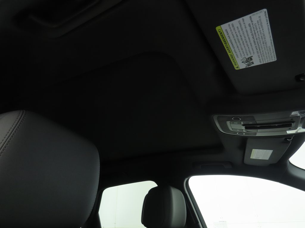 Thumbnail: 2025 Audi Q3 - 19