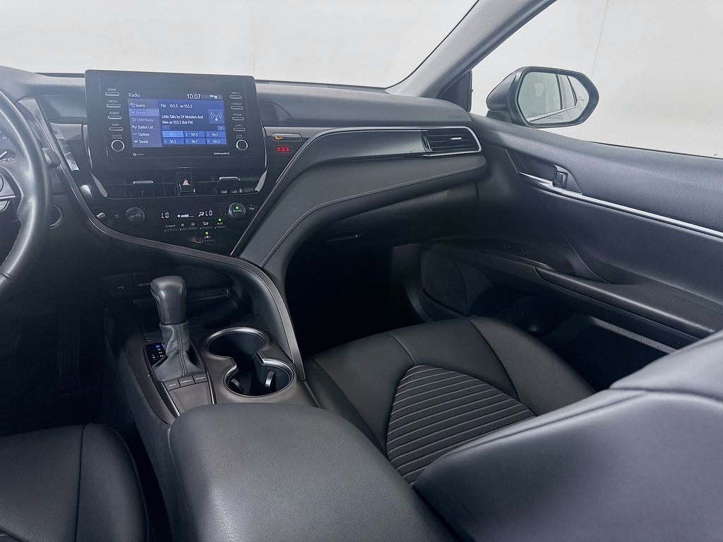 Thumbnail: 2023 Toyota Camry - 22