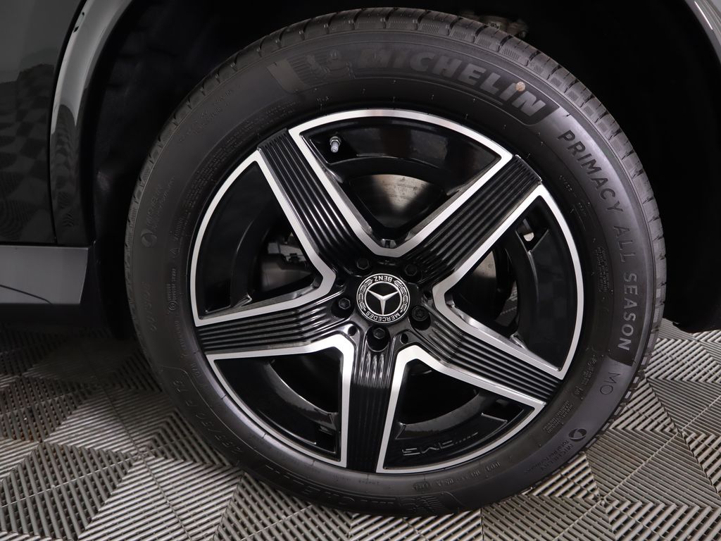 Thumbnail: 2026 Mercedes-Benz GLC - 32