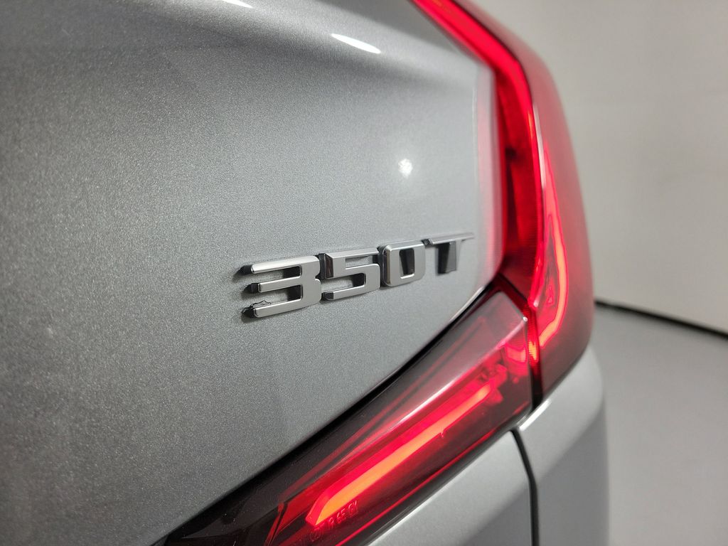 2025 Cadillac XT4 Premium Luxury - 4