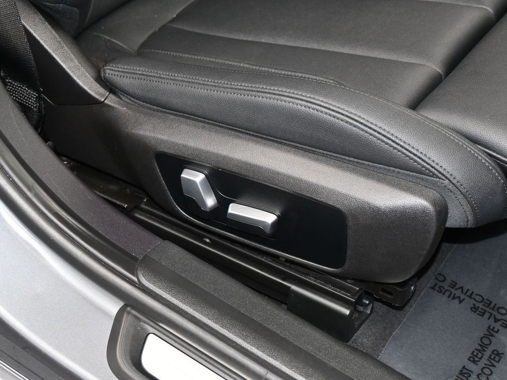 Used 2021 Mineral Grey Metallic BMW 330i image 47