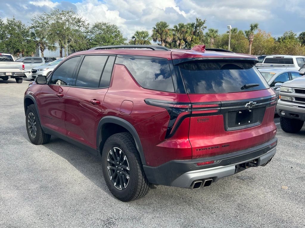 2024 Chevrolet Traverse Z71 3