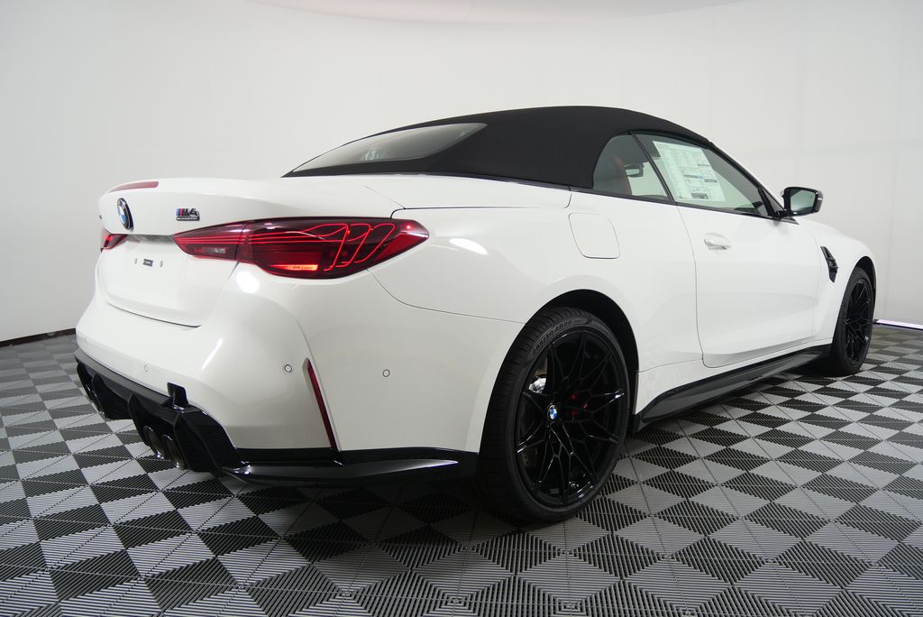 Thumbnail: 2026 BMW M4 - 3