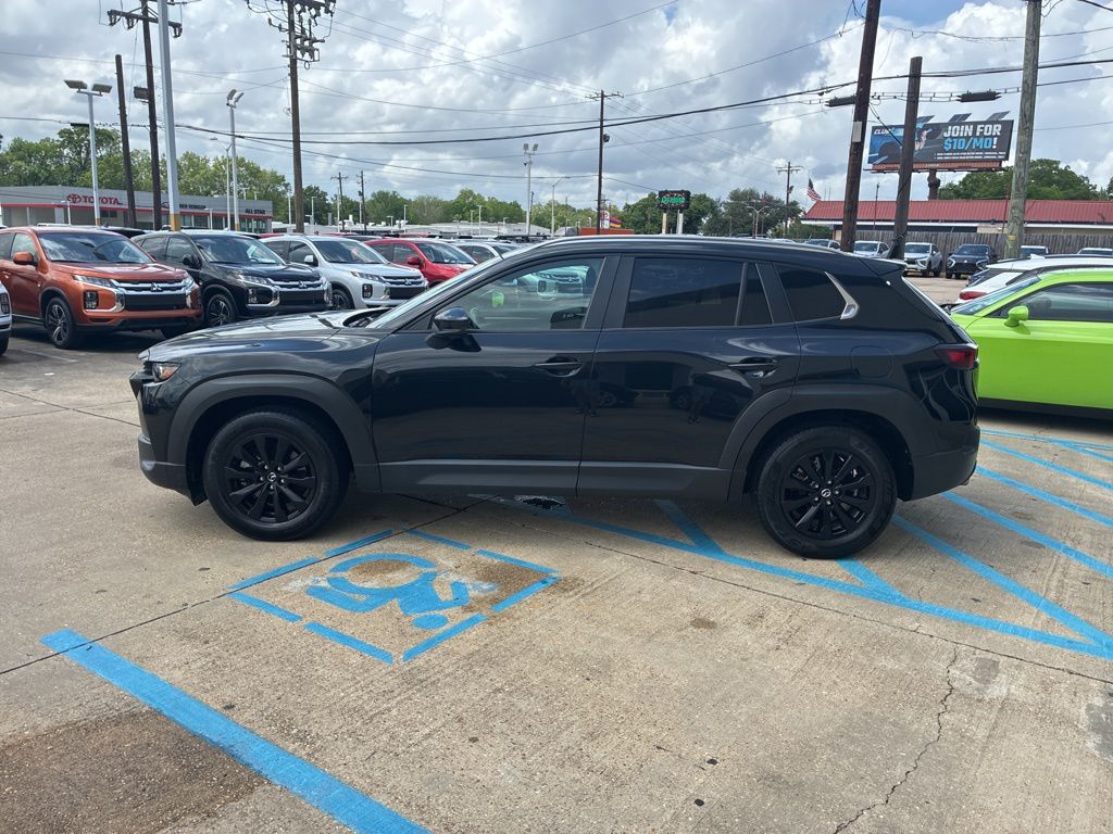 View vehicle photo 4