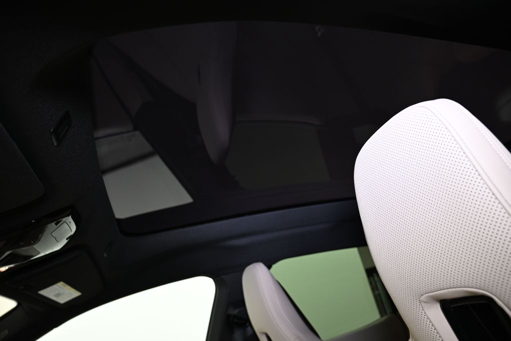 Thumbnail: 2026 BMW iX - 20