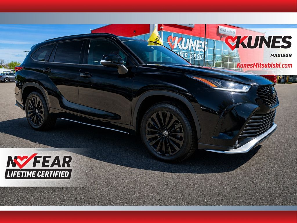 Midnight Black Metallic 2025 Toyota Highlander SUV / Crossover All-Wheel Drive 8-Speed Automatic