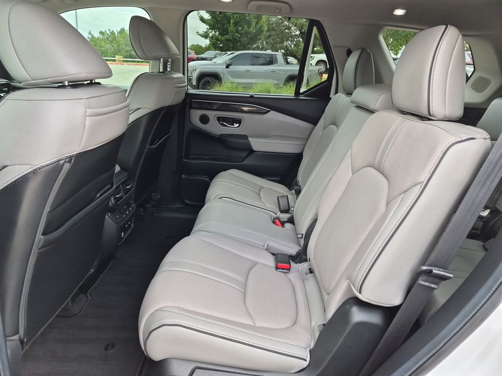 Used Car 2024 Honda Pilot  Elite For Sale Under $50,000 In Austin, Texas