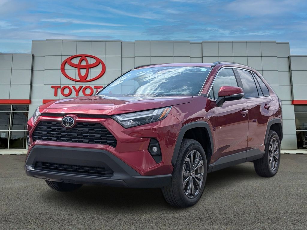2025 Toyota RAV4 Hybrid XLE Premium AWD