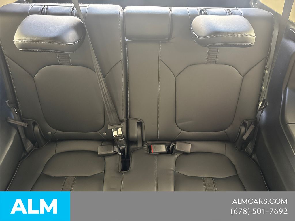 Used 2025 Gray Honda EX-L image 24