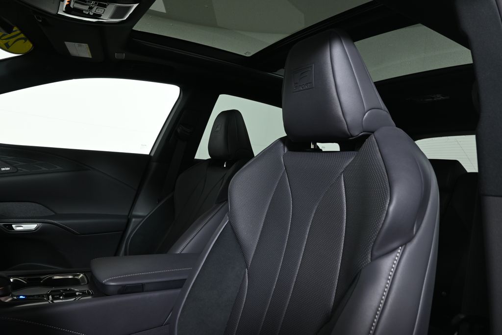 Thumbnail: 2024 Lexus RX - 15