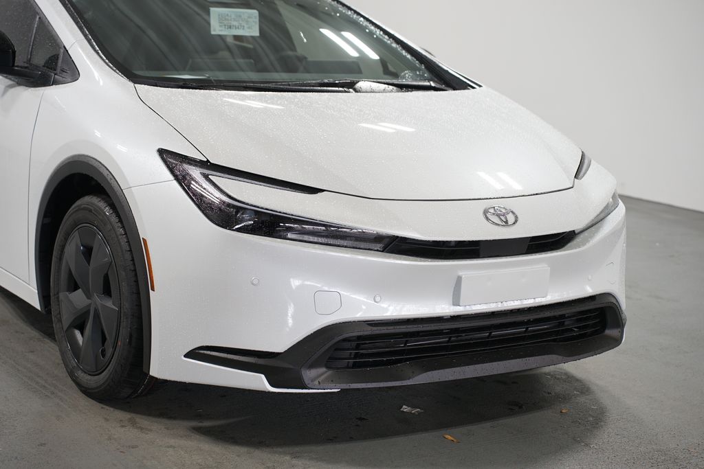 Thumbnail: 2026 Toyota Prius - 4