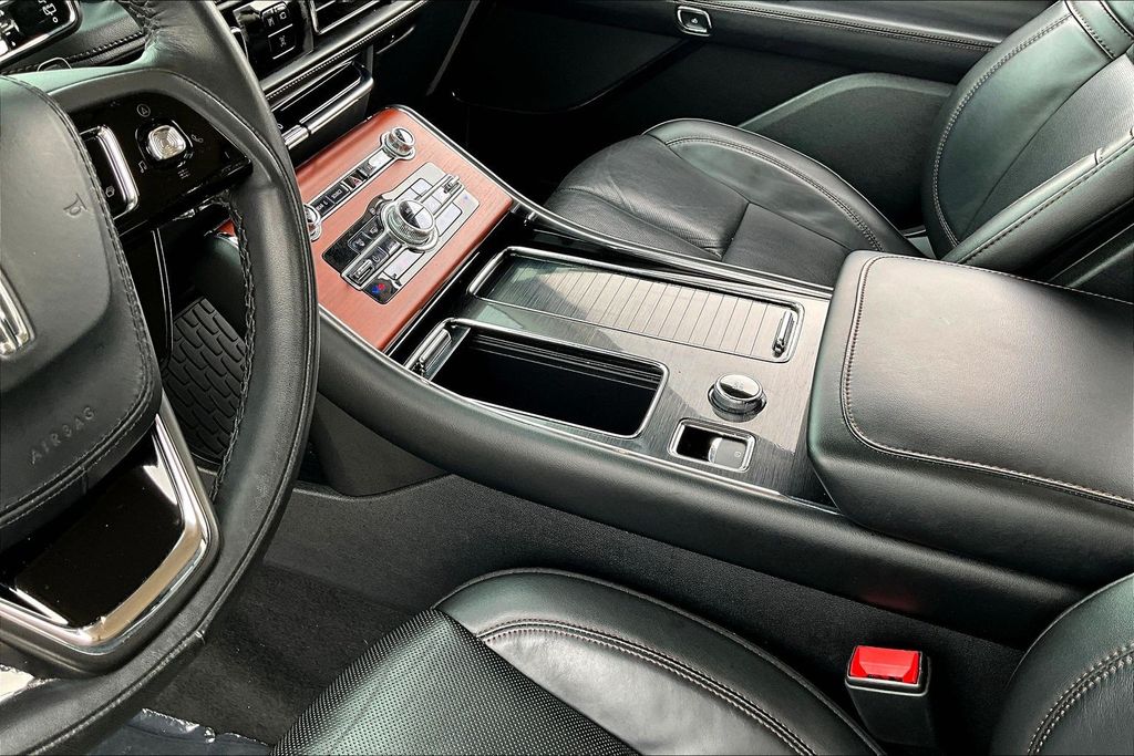 Used 2024 Lincoln Aviator SUV