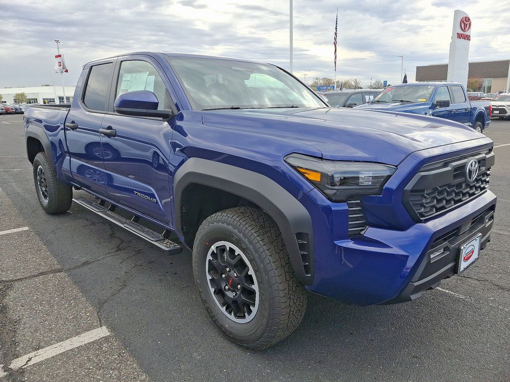 2025 Toyota Tacoma TRD Off-Road 2