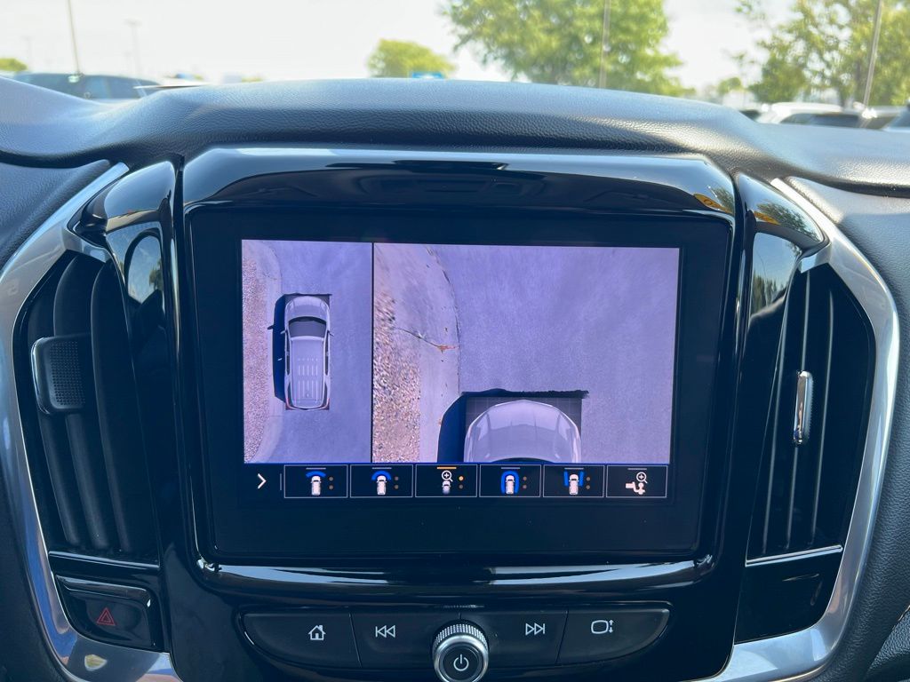 Used 2020 Chevrolet Traverse SUV