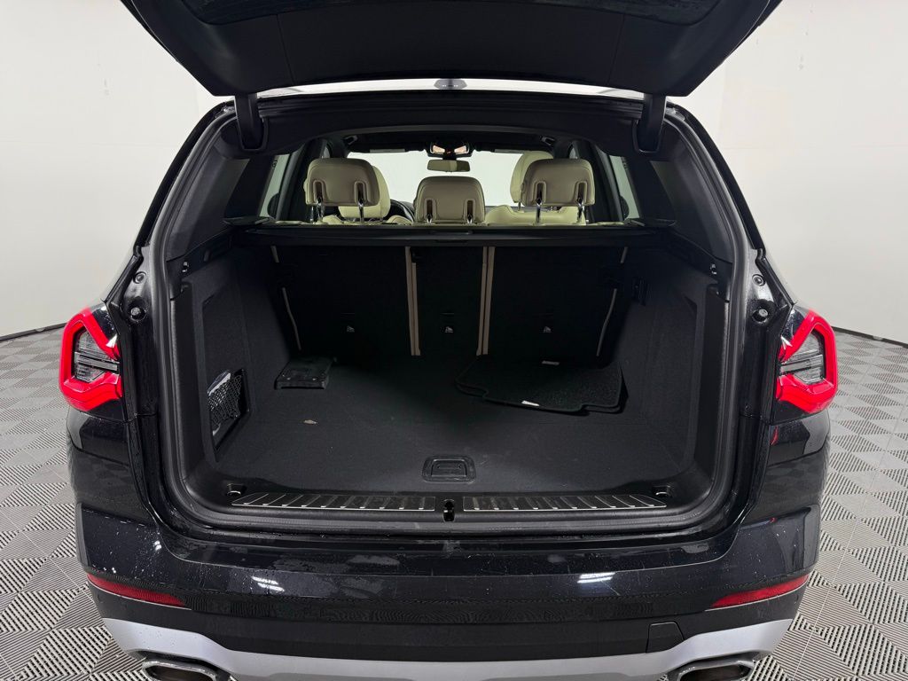 Thumbnail: 2023 BMW X3 - 23