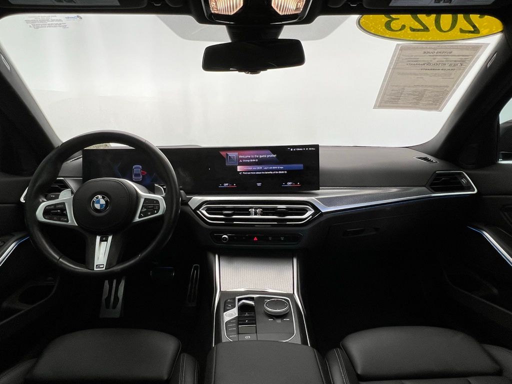 Thumbnail: 2023 BMW 3 Series - 10