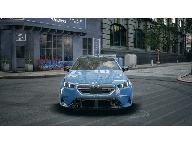 Thumbnail: 2026 BMW M5 - 3