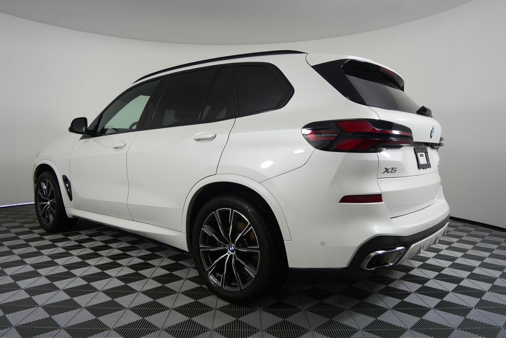 2025 BMW X5 sDrive40i 5