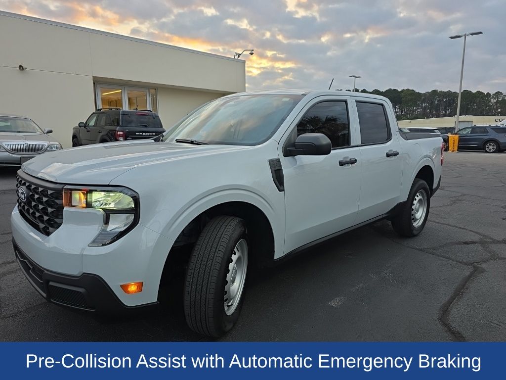 2025 Ford Maverick XL