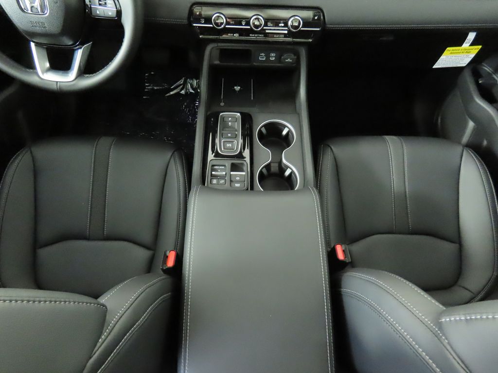 2025 Honda Pilot Touring 16