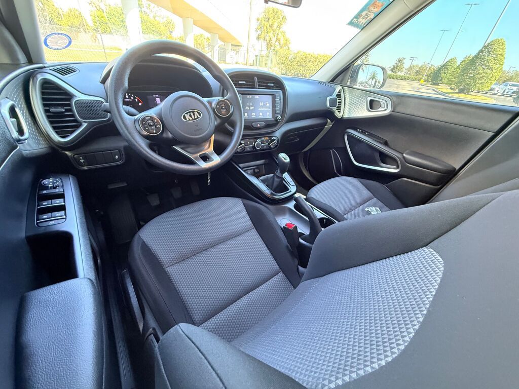 Thumbnail: 2020 Kia Soul - 20