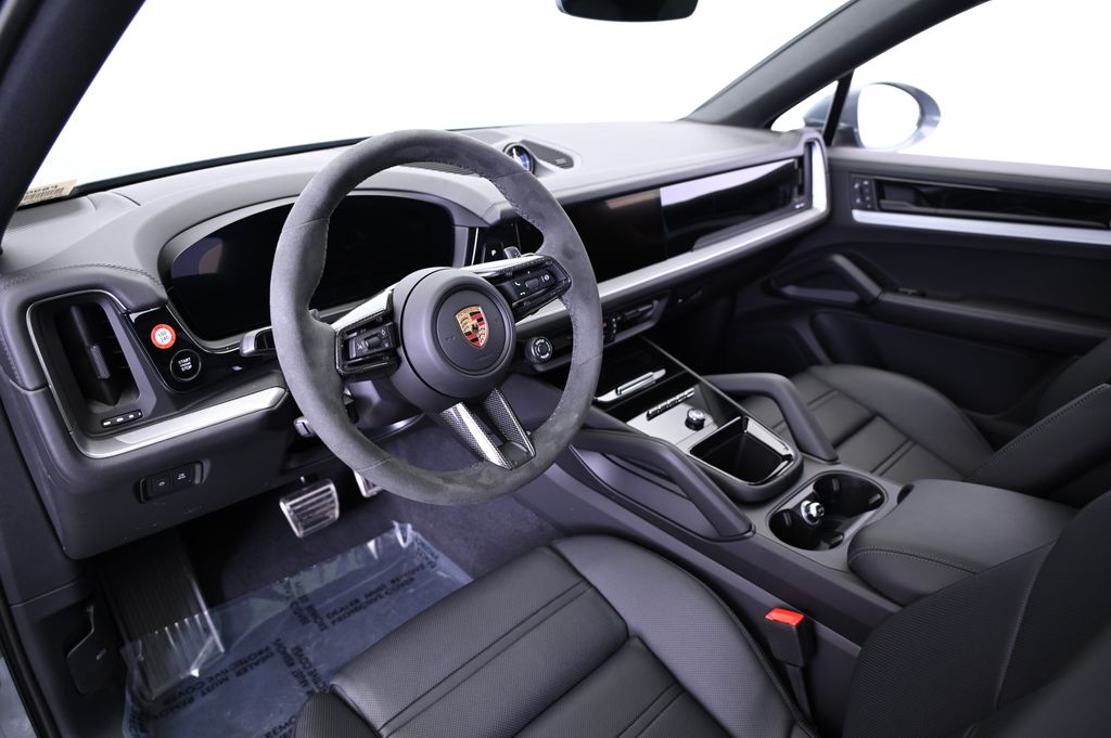 Thumbnail: 2024 Porsche  - 4