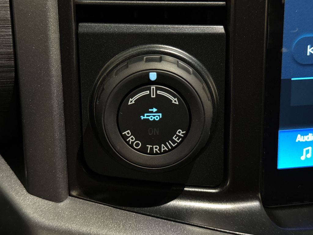 New 2026 Black Ford XLT image 32