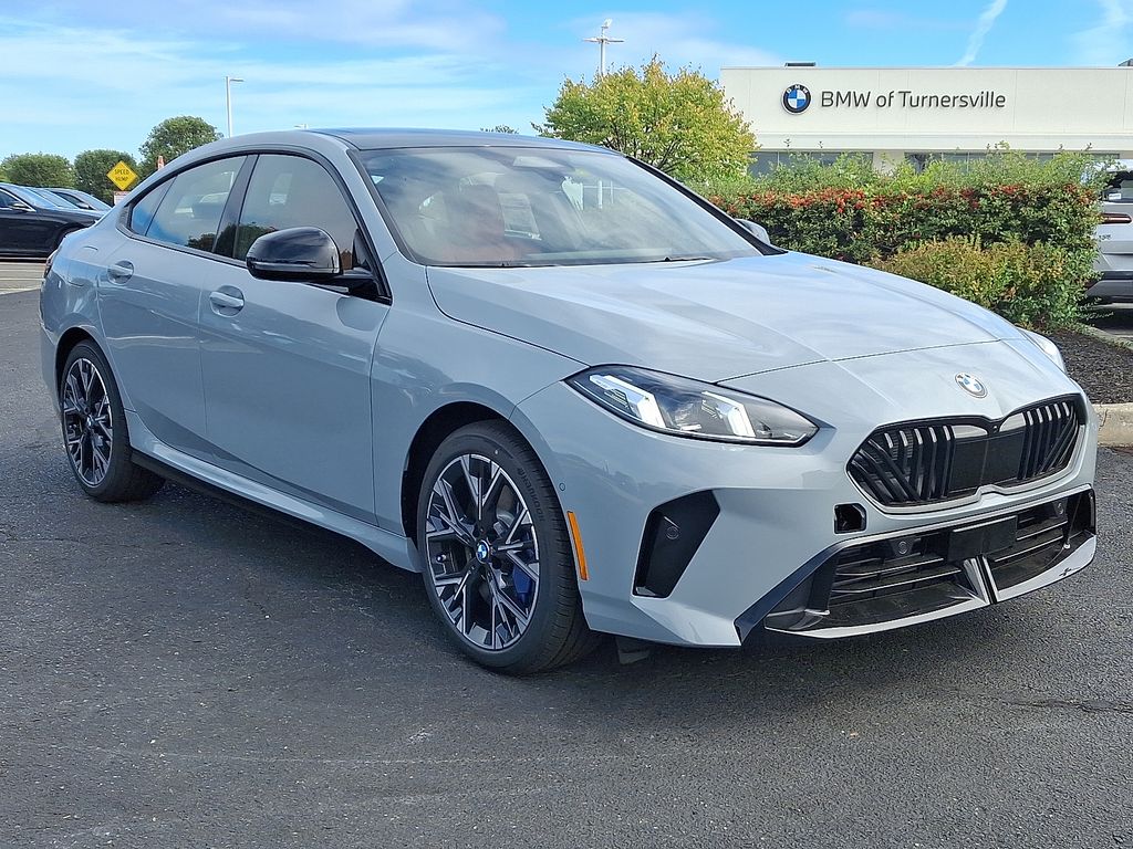 Thumbnail: 2026 BMW 2 Series - 2