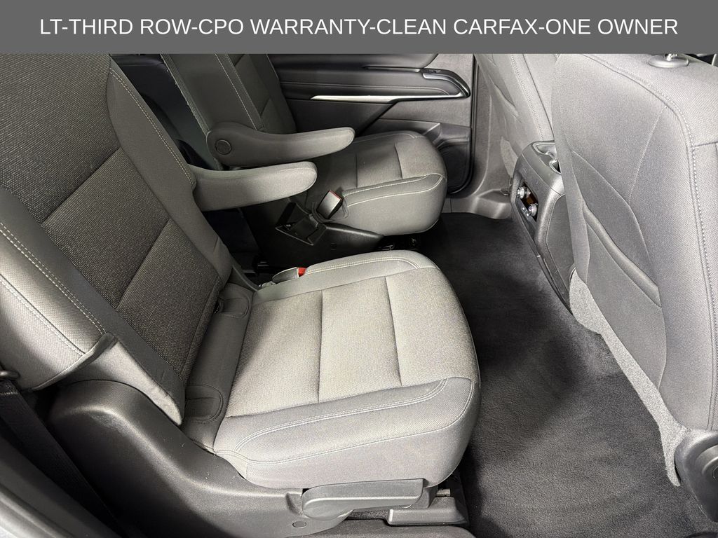 used 2024 Chevrolet Traverse car, priced at $31,900