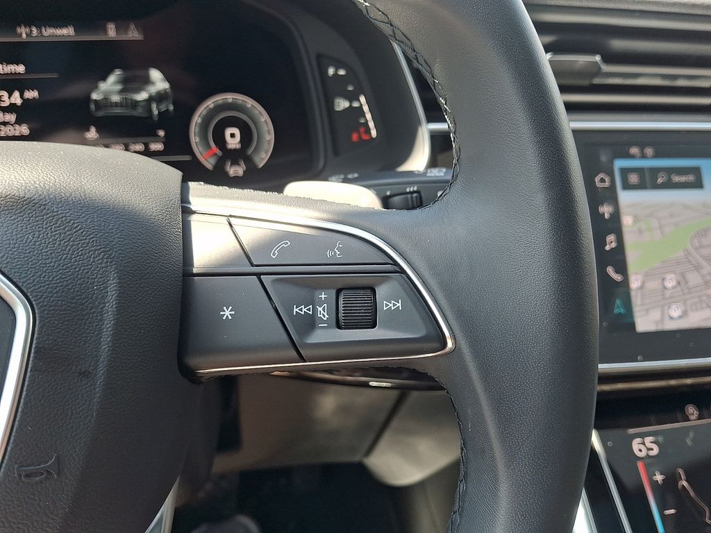 Thumbnail: 2023 Audi Q7 - 23
